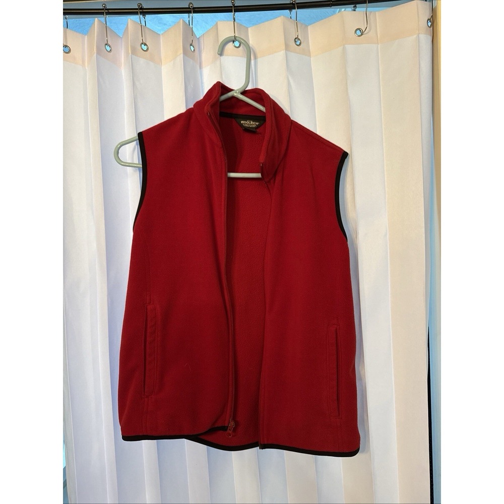 Women's Red Woolrich Fleece Vest Size Small great for‎ that spring chill